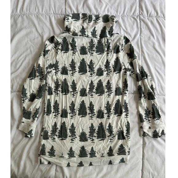 Kate Quinn Evergreen Tree Pullover Kid's - Picture 2 of 3